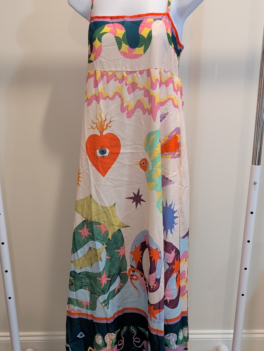 Sleeveless Maxi Dress with Multicolor Fantasy Graphic Print